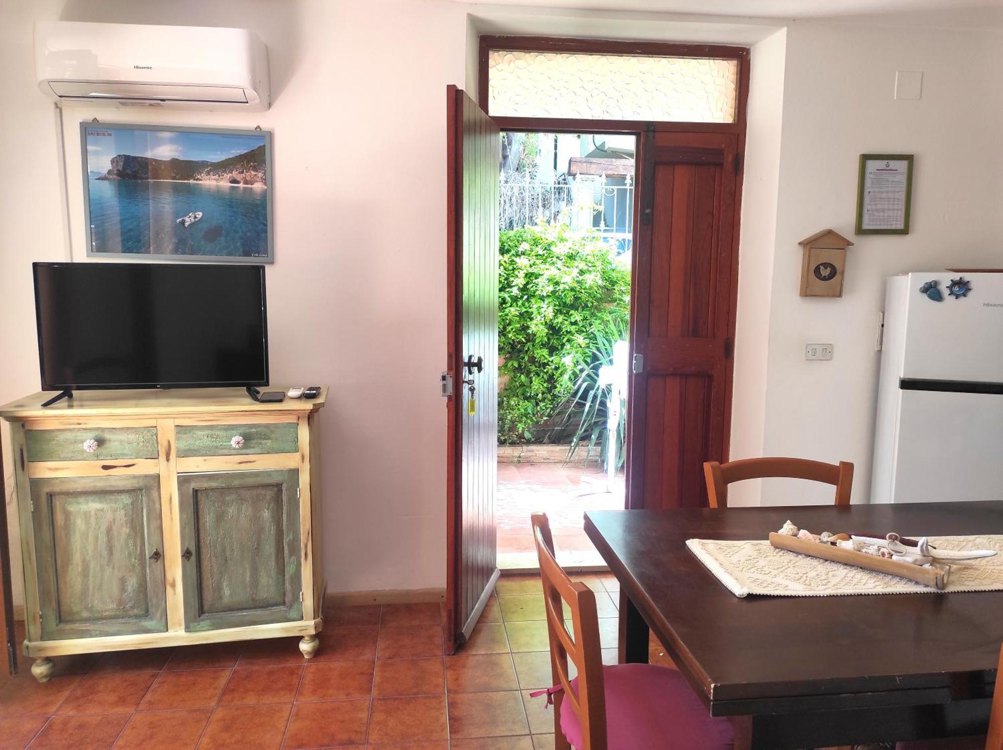 Casa Goletta Soggiorno Per 4 A 2 Minuti Dalla Spiaggia Iunq0334 Cala Gonone Bagian luar foto